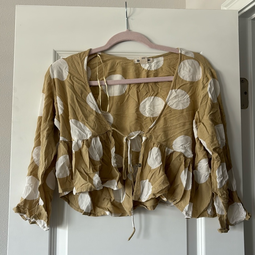 Billabong tie shirt